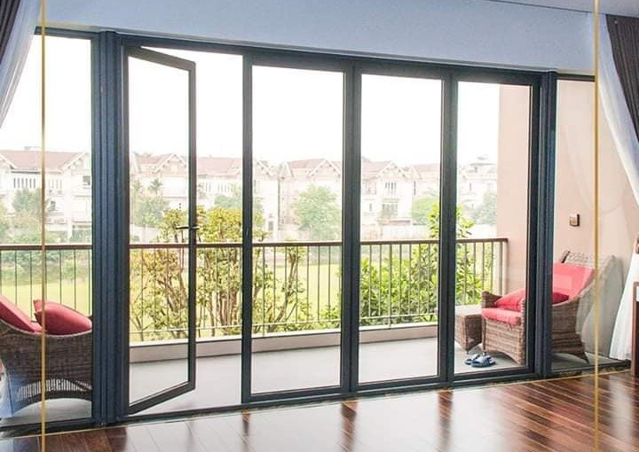 Cửa nhôm xingfa là loại công trình thi công nhanh và dọn dẹp đơn giản cho gia chủ