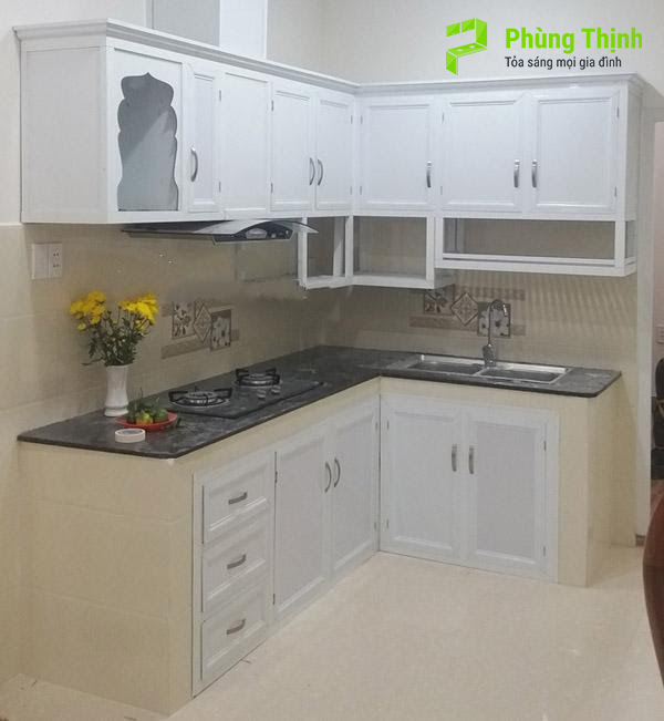 Tủ nhôm cánh kính truyền thống, cổ điển