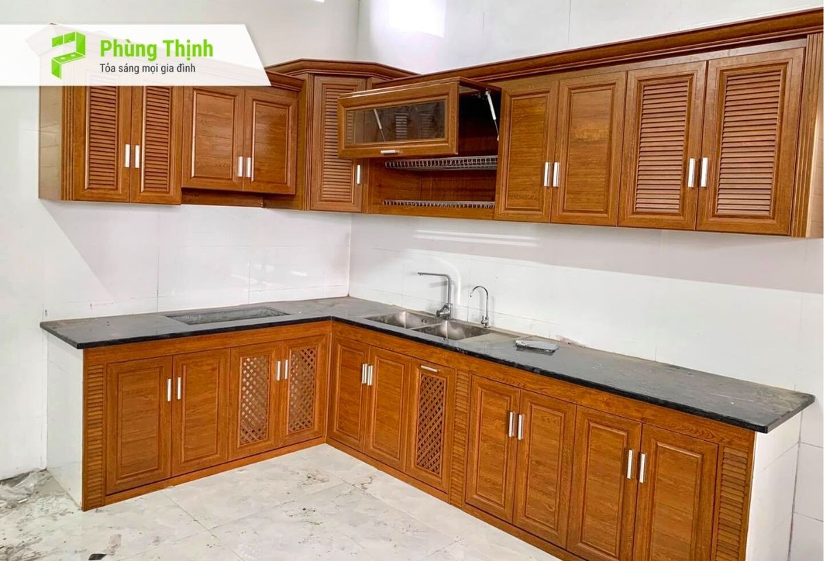 Tủ nhôm vân gỗ có giá thành hợp lý, đỡ được chi phí bảo dưỡng thường xuyên