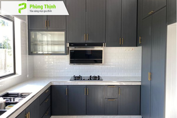 Tủ bếp nhôm