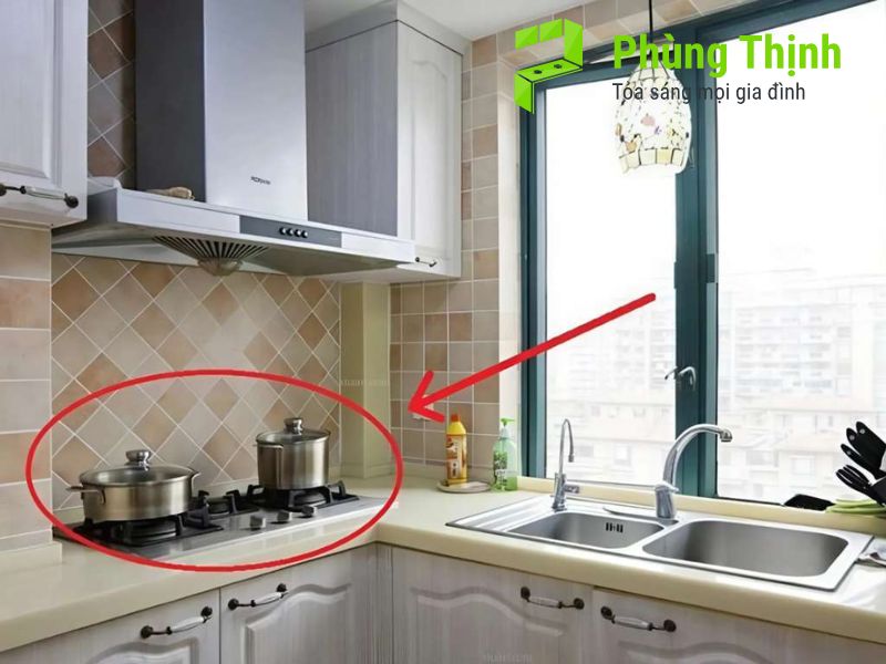 Khoảng cách phù hợp giữa bếp nấu và bồn rửa là bao nhiêu?