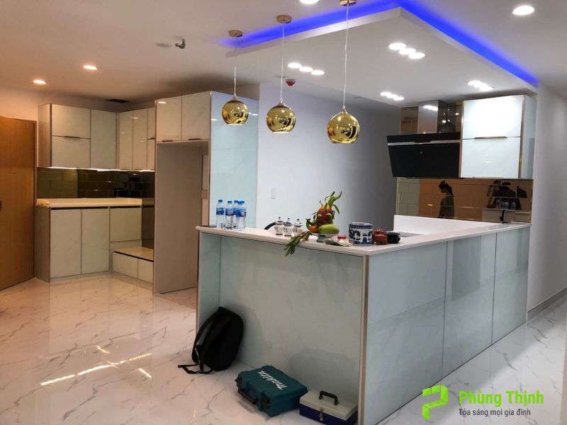 Thiết kế bếp 25m2 có đảo bếp hoặc quầy bar đa năng